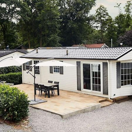 4 Persons Chalet Valkenbosch Situated In The Forested Area Oisterwijk Eksteriør billede